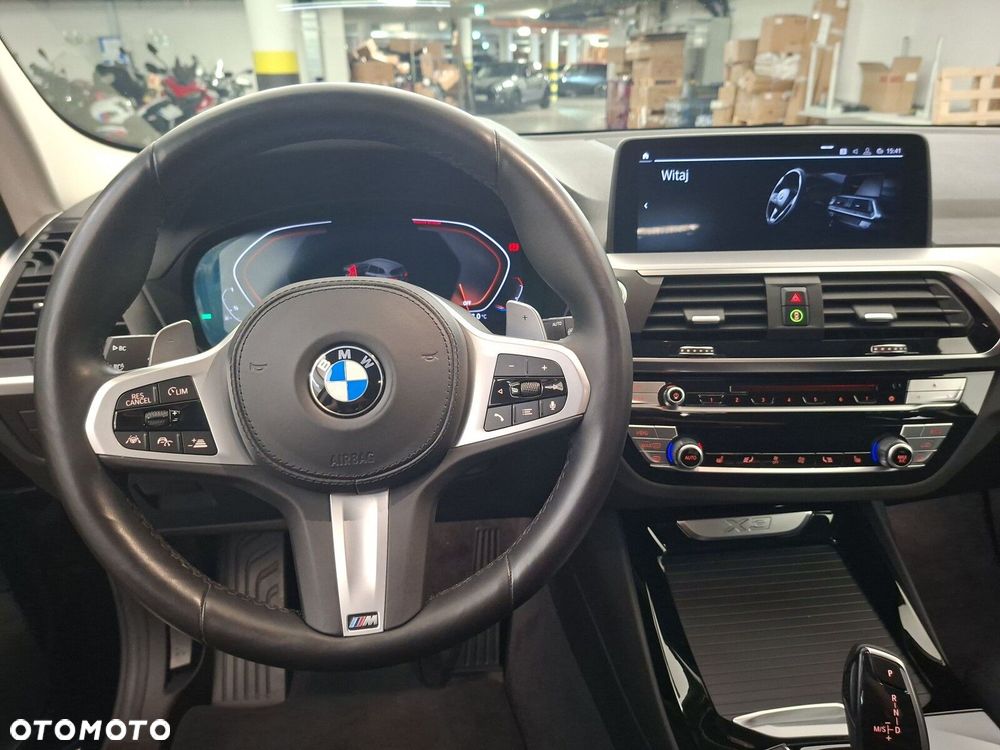 BMW X3 xDrive30i Advantage - 15