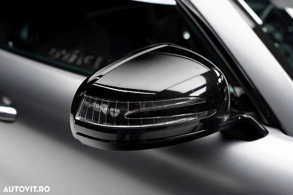 Mercedes-Benz AMG GT - 6