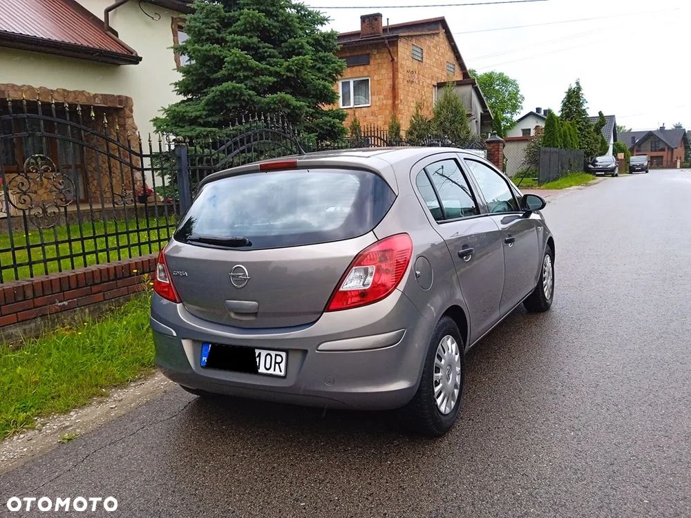Opel Corsa 1.2 16V Cosmo - 16