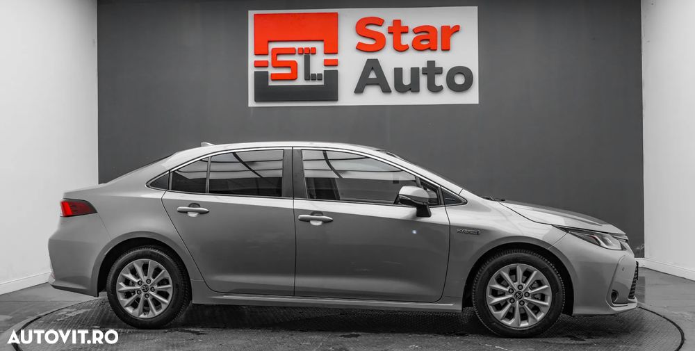 Toyota Corolla 1.8 HSD Dynamic - 11