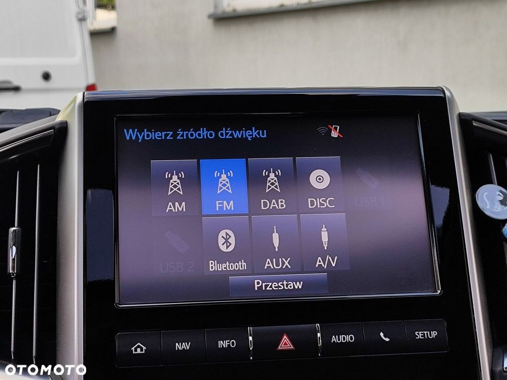 Toyota Land Cruiser - 31