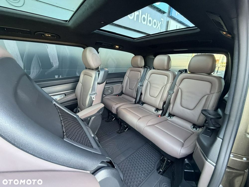 Mercedes-Benz Klasa V 300 d lang 4Matic 9G-TRONIC Exclusive - 14