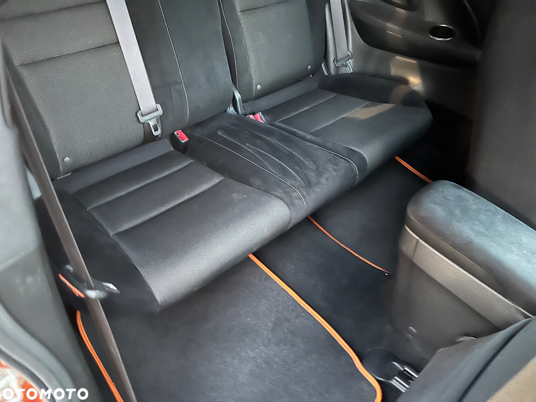Honda Civic 1.8i-VTEC Type S - 13
