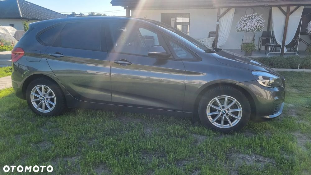 BMW Seria 2 218i - 6