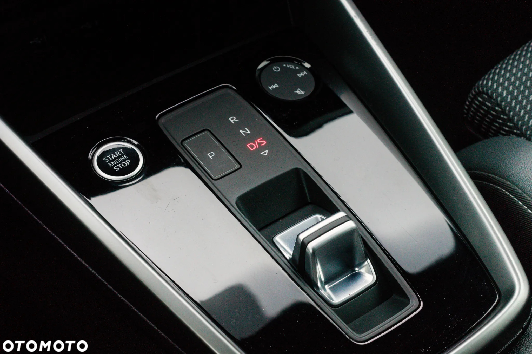Audi A3 35 TFSI mHEV S Line S tronic - 13