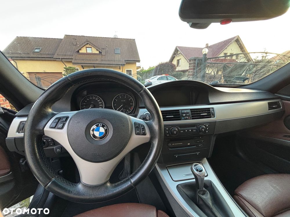 BMW Seria 3 - 10