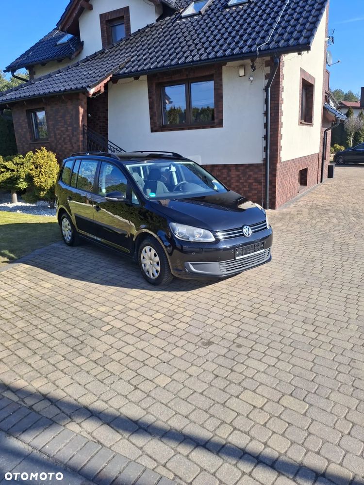 Volkswagen Touran - 1