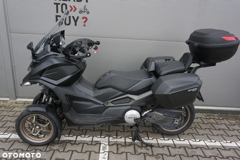 Kymco CV3 - 11
