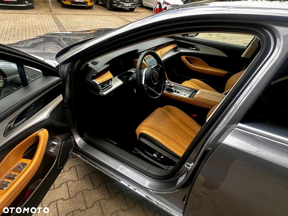 Hongqi H5 2.0T Comfort - 15