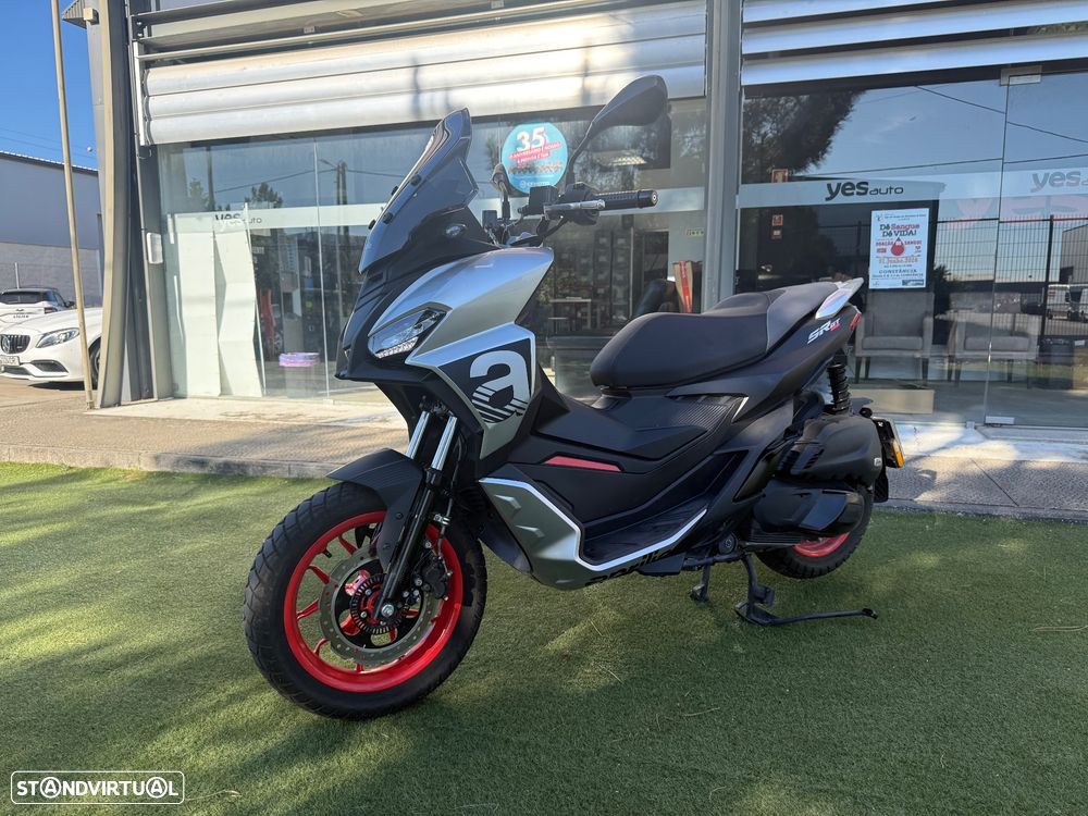 Aprilia SR GT 125 - 10