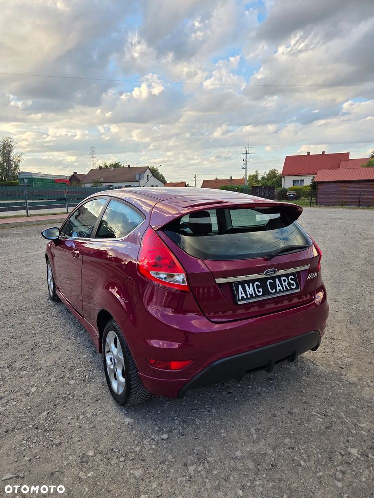 Ford Fiesta - 26