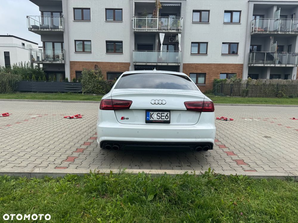 Audi S6 Limousine - 8