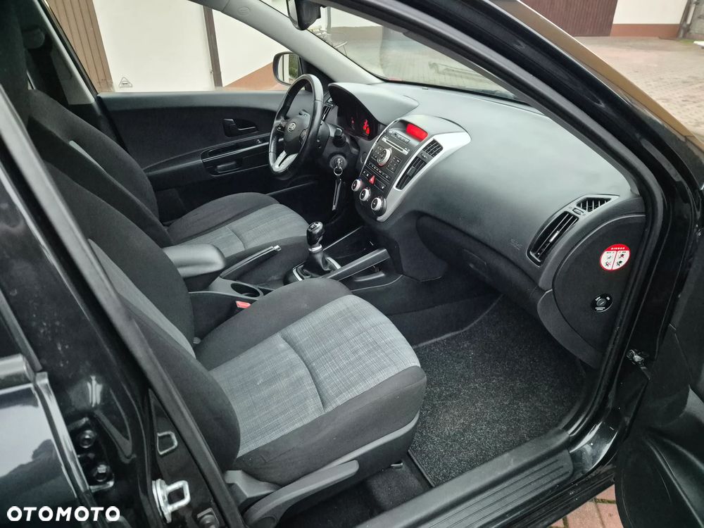 Kia Ceed 1.6 CVVT EX - 19