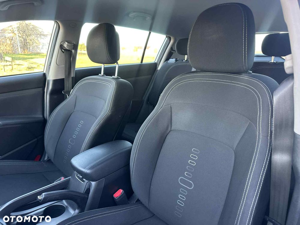 Kia Sportage 1.7 CRDI 2WD Vision - 9