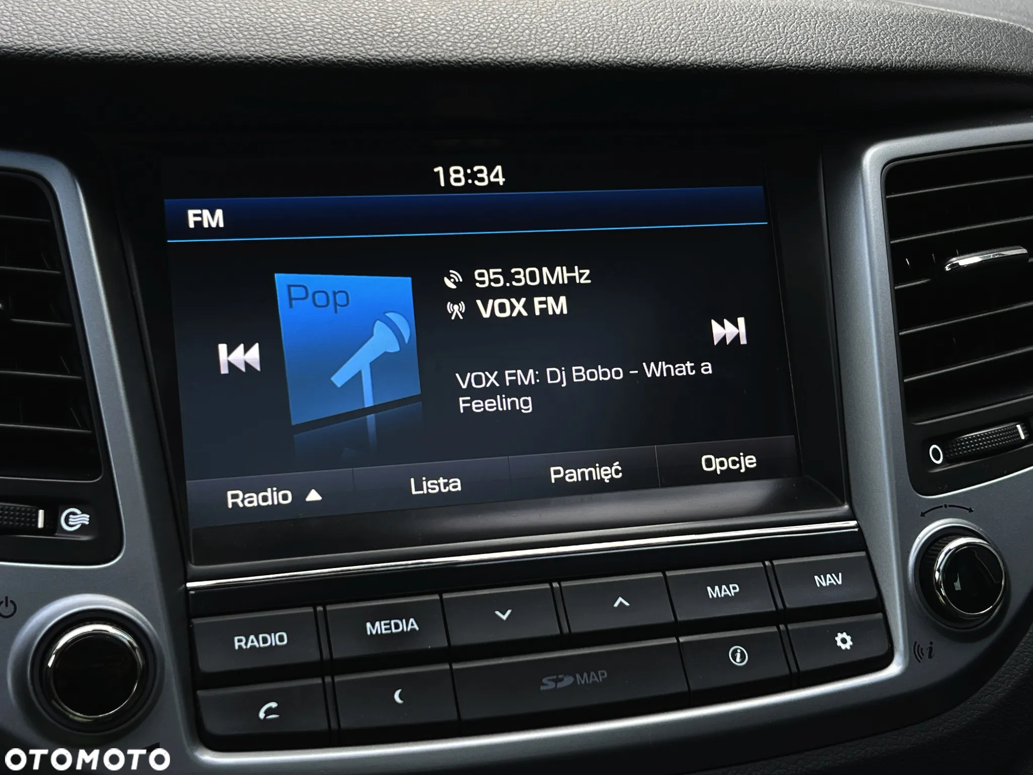 Hyundai Tucson 2.0 CRDI Premium 4WD - 35