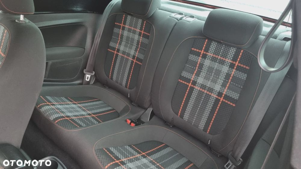 Volkswagen Beetle 1.4 TSI BMT Design - 11