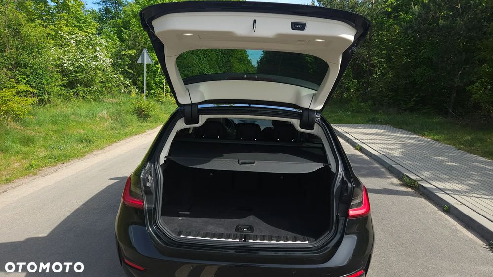 BMW Seria 3 318d Advantage - 9