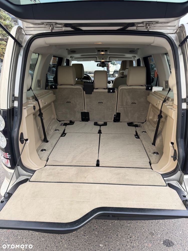 Land Rover Discovery 3.0 Si6 HSE Luxury - 39