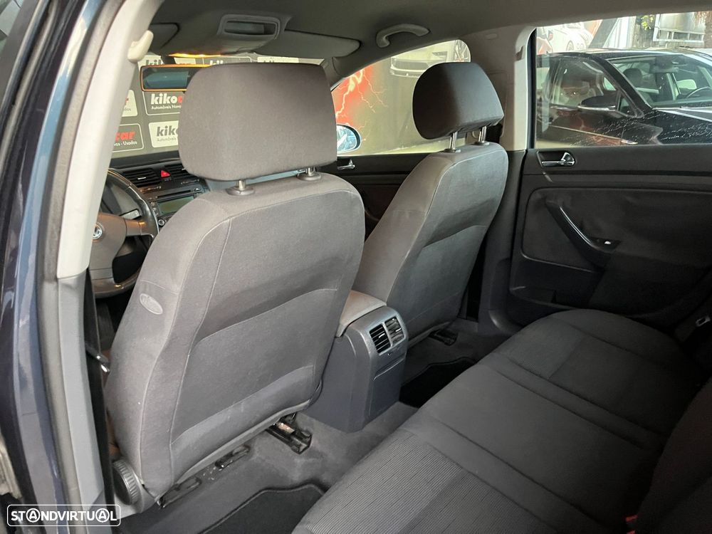 VW Golf 1.4 FSi Confortline - 28