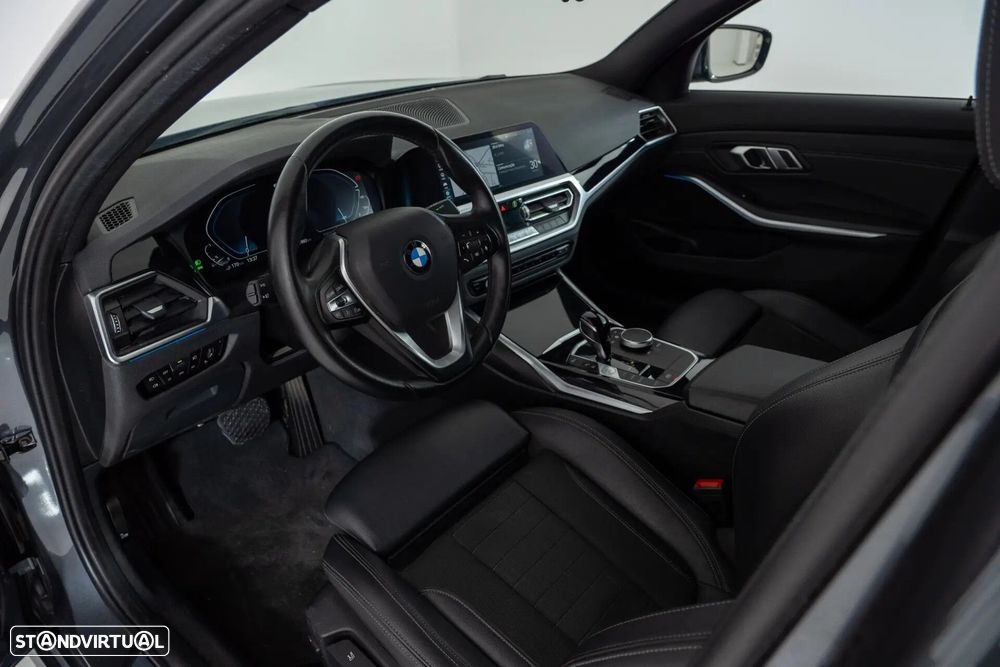 BMW 320 e Corporate Edition Auto - 16