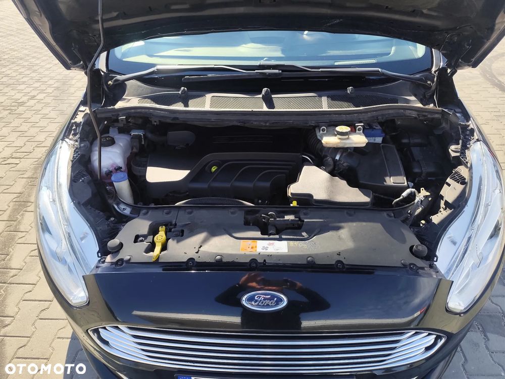 Ford Galaxy - 35