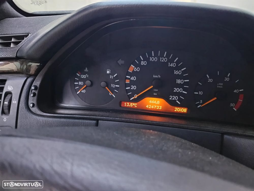 Mercedes-Benz E 290 TD Elegance - 7