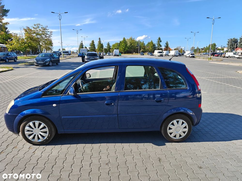 Opel Meriva 1.6 Cosmo - 13