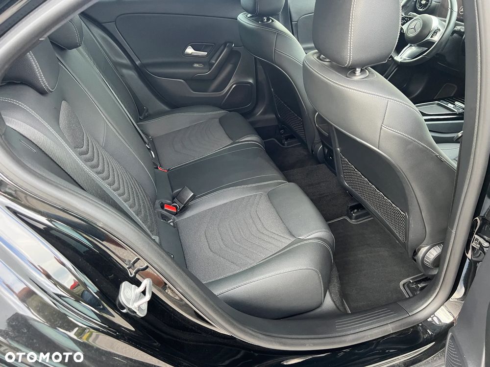 Mercedes-Benz Klasa A 180 d 8G-DCT Style - 11