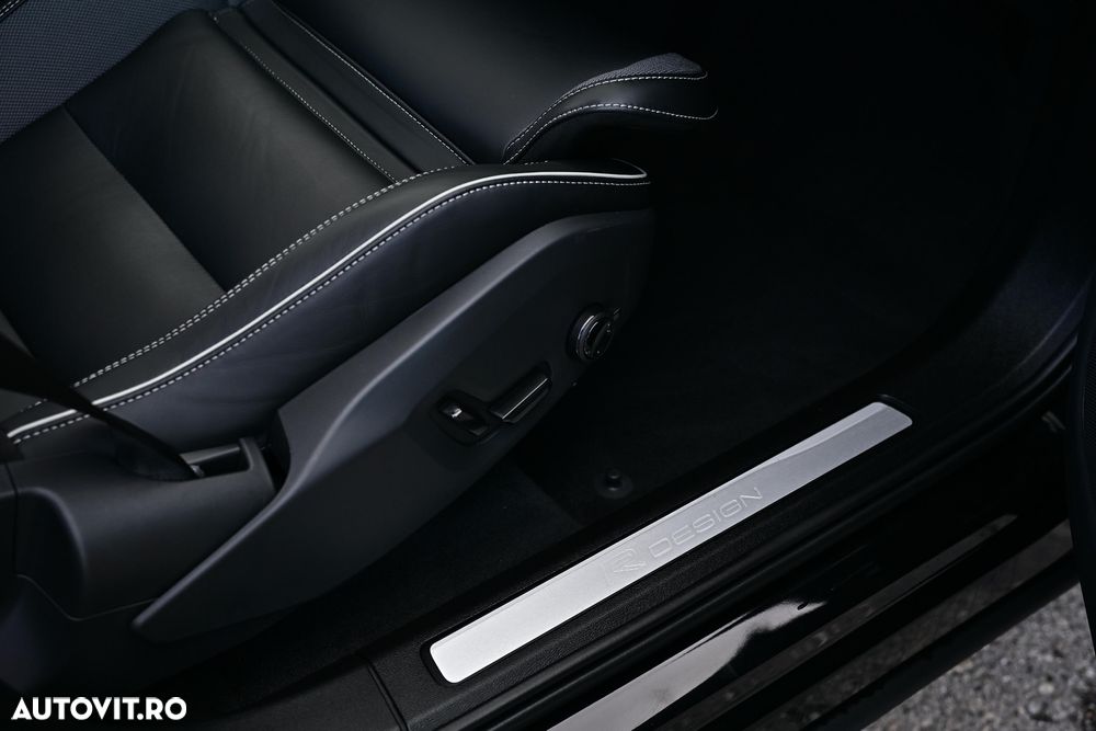 Volvo XC 60 T6 AWD Geartronic RDesign - 27