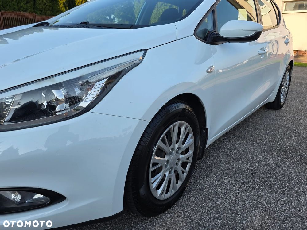 Kia Ceed 1.4 CVVT - 16