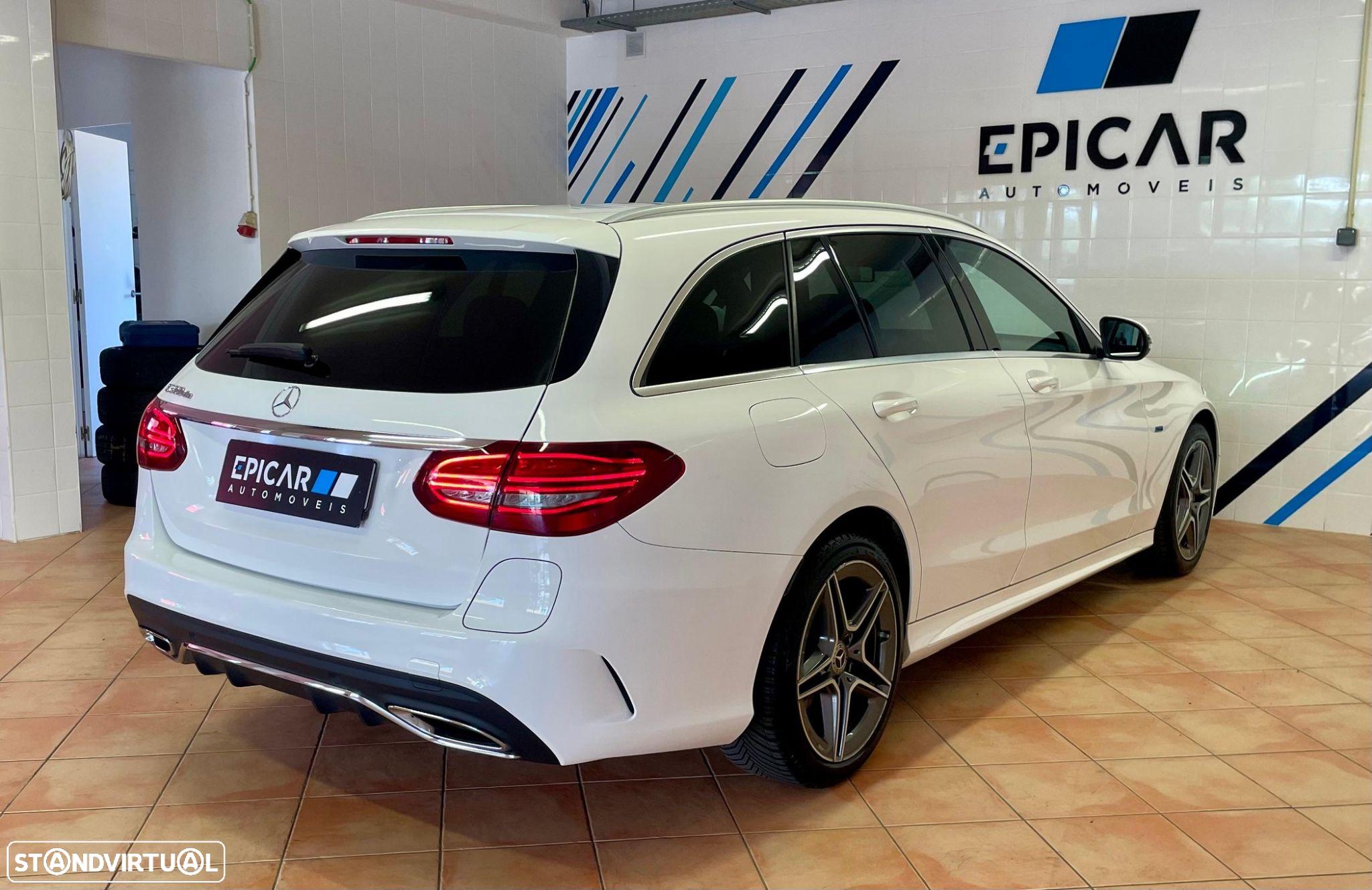 Mercedes-Benz C 300 de AMG Line - 8