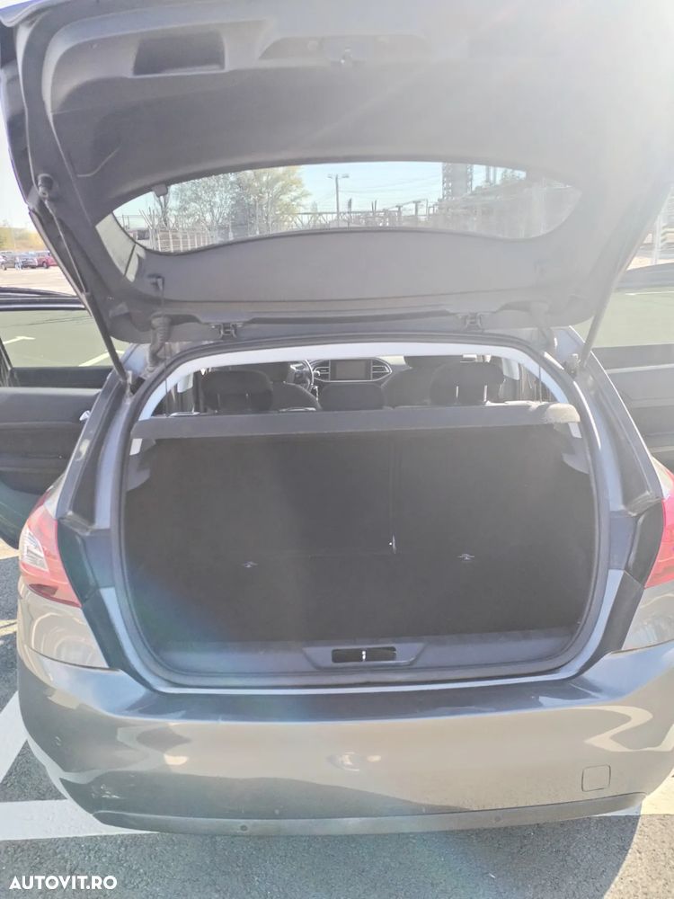 Peugeot 308 PureTech 110 Stop & Start Style - 9