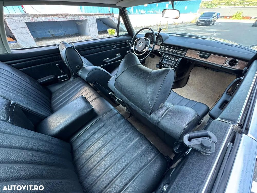 Mercedes-Benz W114 - 29