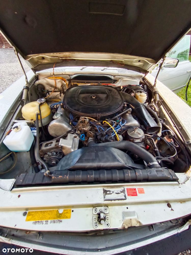 Mercedes-Benz SL - 16