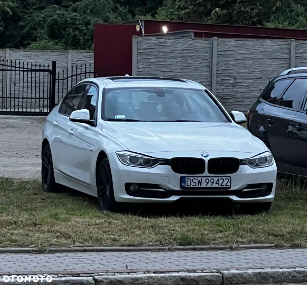 BMW Seria 3 - 39