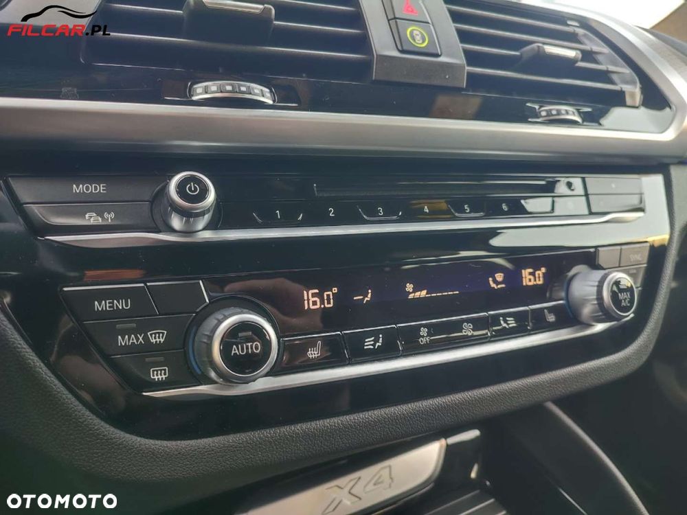 BMW X4 - 16