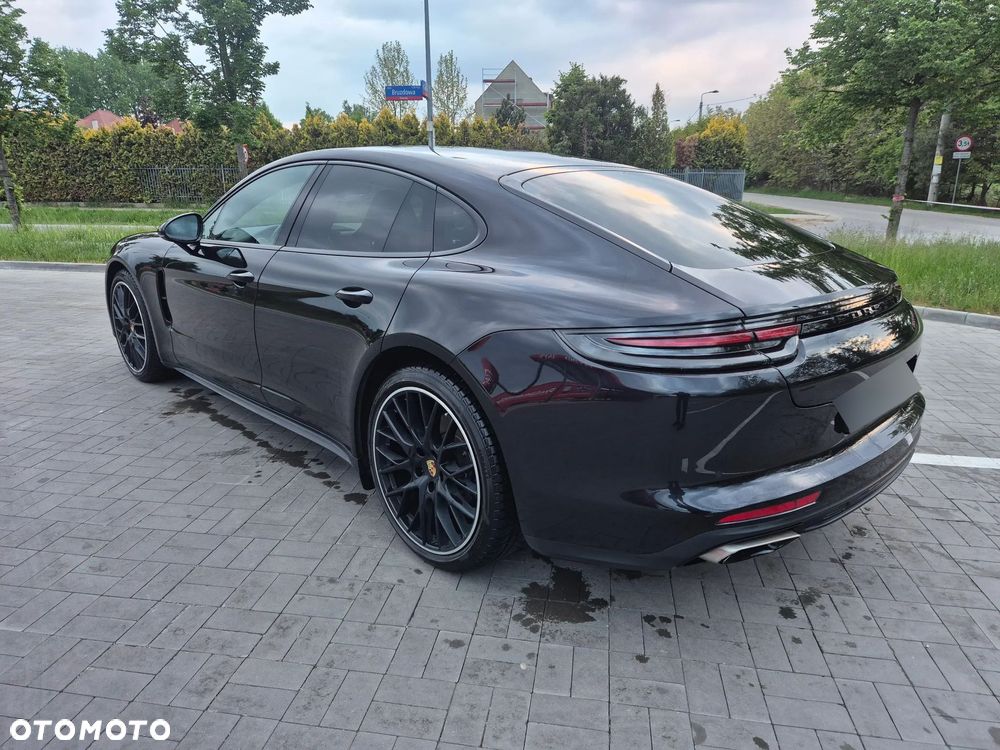 Porsche Panamera 4 - 6