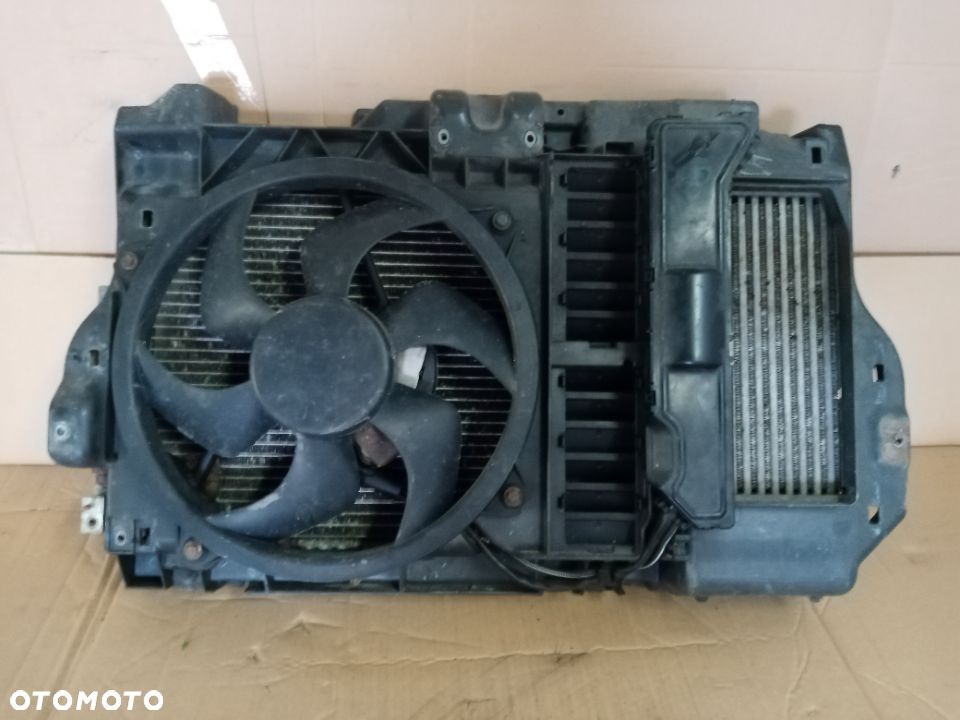 Pas przedni komplet chłodnice wentylator Citroen C5 Peugeot 407 2.0 HDI 136 km - 1