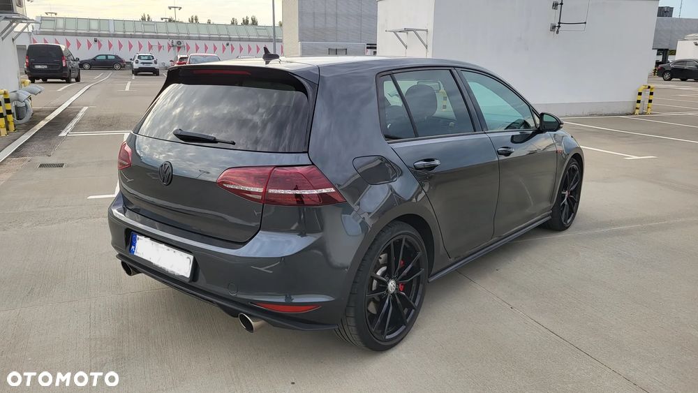 Volkswagen Golf 2.0 TSI BMT GTI Performance DSG - 3
