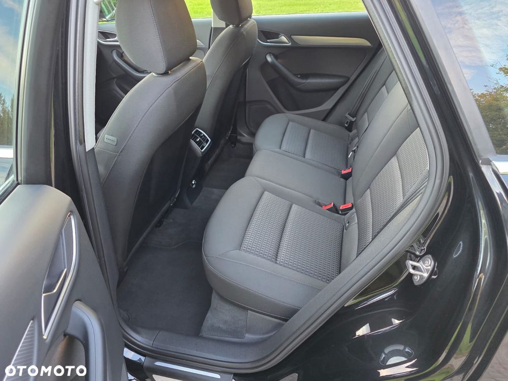 Audi Q3 - 19