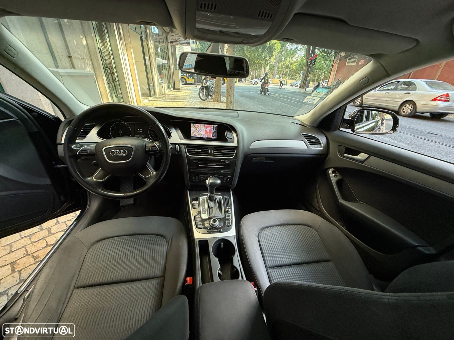 Audi A4 Avant 2.0 TDI multitronic Advance - 12