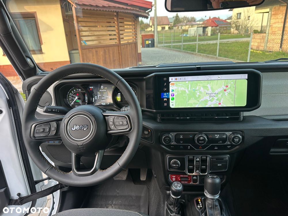 Jeep Wrangler - 19