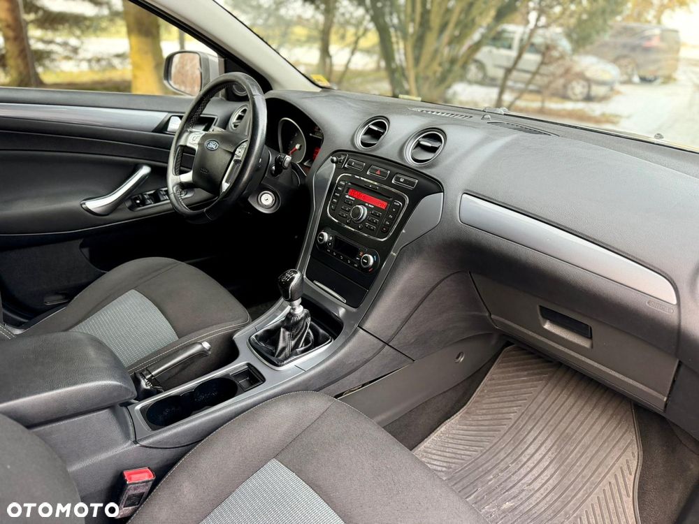 Ford Mondeo 2.0 TDCi Trend - 8