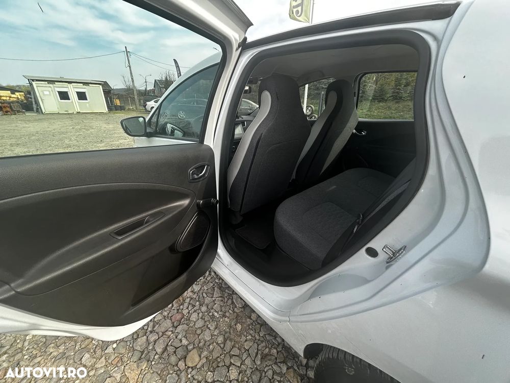 Renault ZOE (mit Batterie) Z.E. 50 EXPERIENCE - 11
