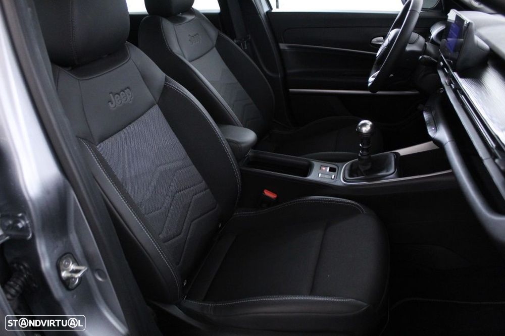 Jeep Avenger 1.2 GSE T3 Altitude - 14