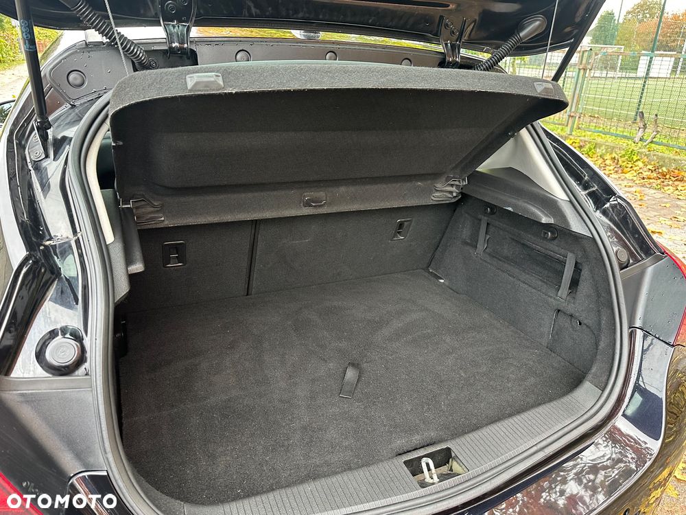 Opel Astra IV 1.4 Cosmo - 12