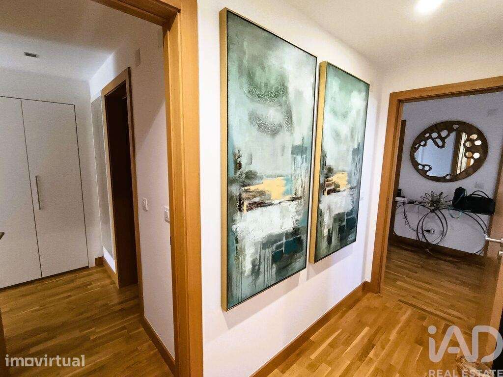 Apartamento T4 em Lumiar de 202 m2 - Grande imagem: 4/32