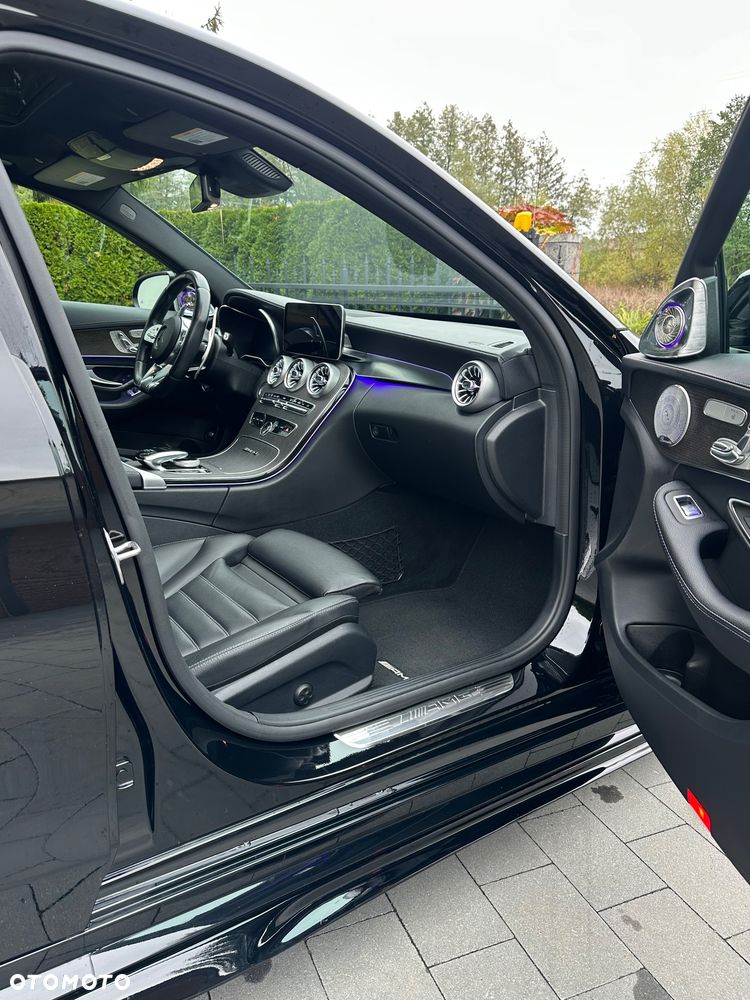 Mercedes-Benz Klasa C 43 AMG 4MATIC - 22