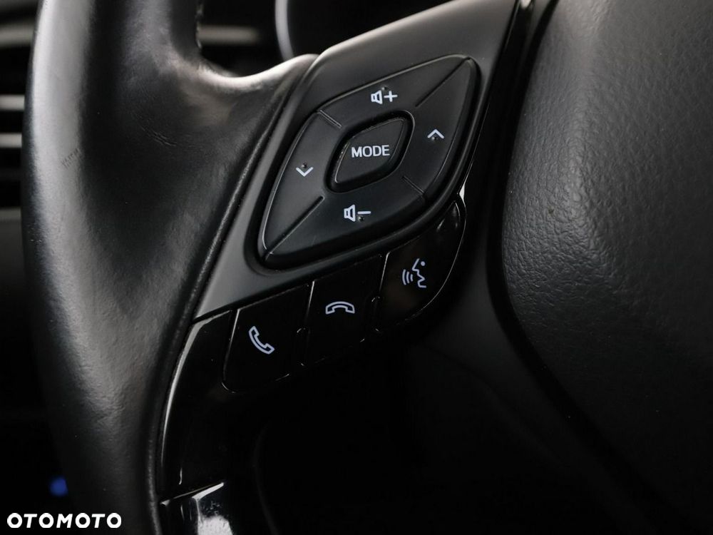 Toyota C-HR Flow - 30