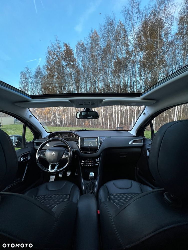 Peugeot 208 - 7